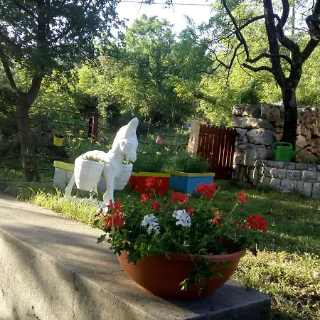 Exquisite Holiday In With Private Garden Feriehus Tribanj-Kruscica